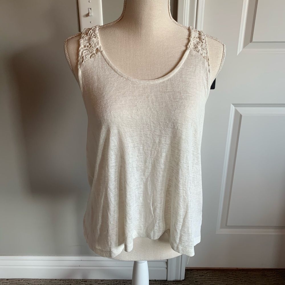 Mossimo unique back tank top